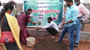 विश्व पर्यावरण दिवस के अवसर पर *वृक्ष बंधन बेम्बो ईको फ्रेंडली प्लांटेबल राखी* का हुआ विमोचन